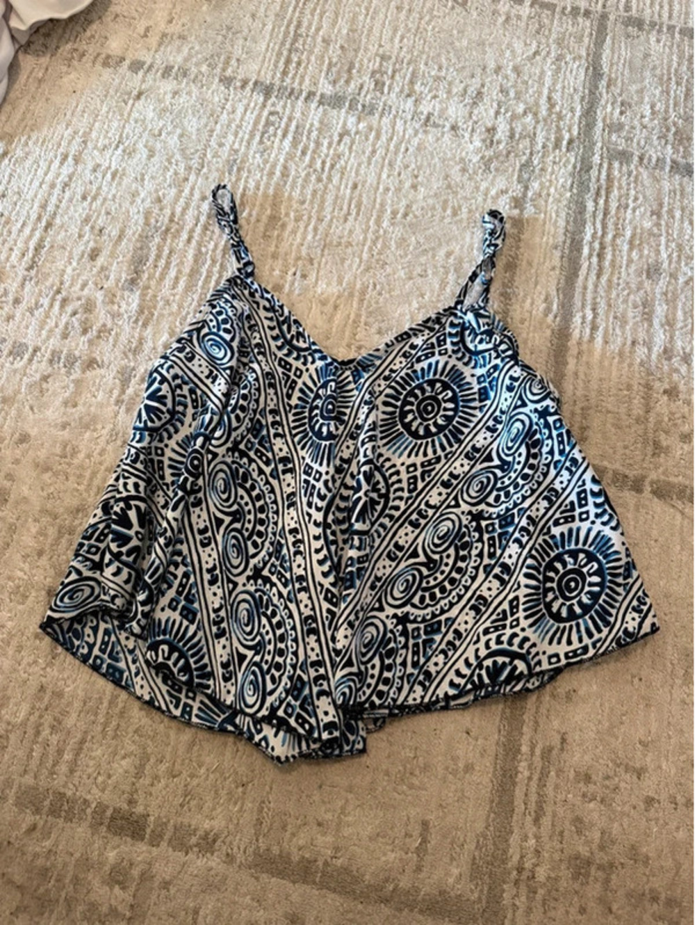 Fashion Fuse Blue White Paisley Crop Tank Top Women’s Small Boho Y2K